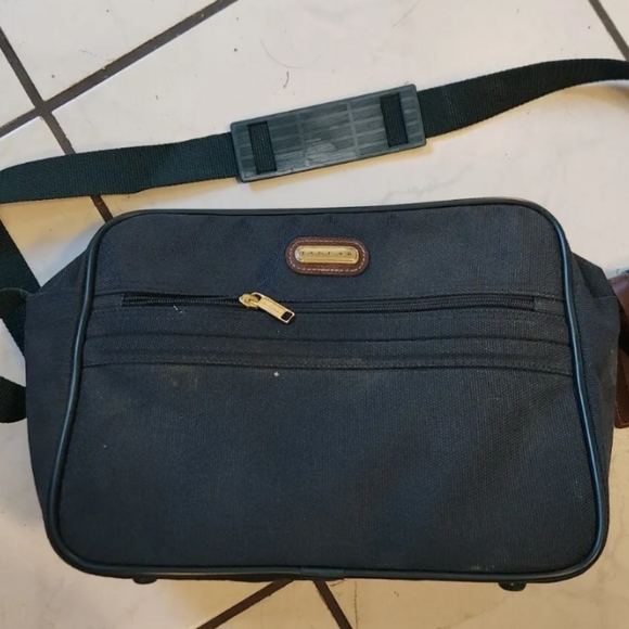 jaguar Bags Vintage Jaguar Carry On Poshmark